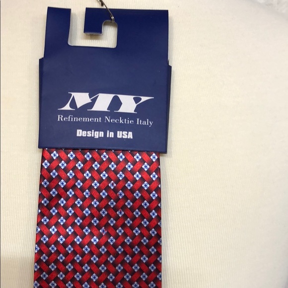 Men’s tie - Picture 2 of 3